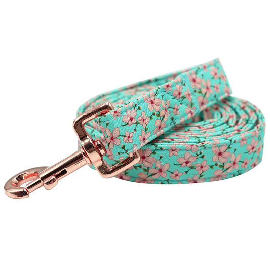 Elegant little tail Dog Leash Strong Dog Leashes Holiday Dog Leash Pet Leash Durable Pet Leashes Soft Cotton Handle Dog Leash for Small Medium Large Dogs